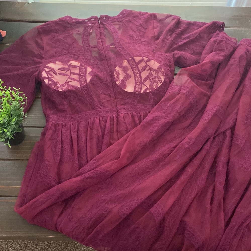 Pink blush Lace Maxi Dress Size Medium - Picture 5 of 5